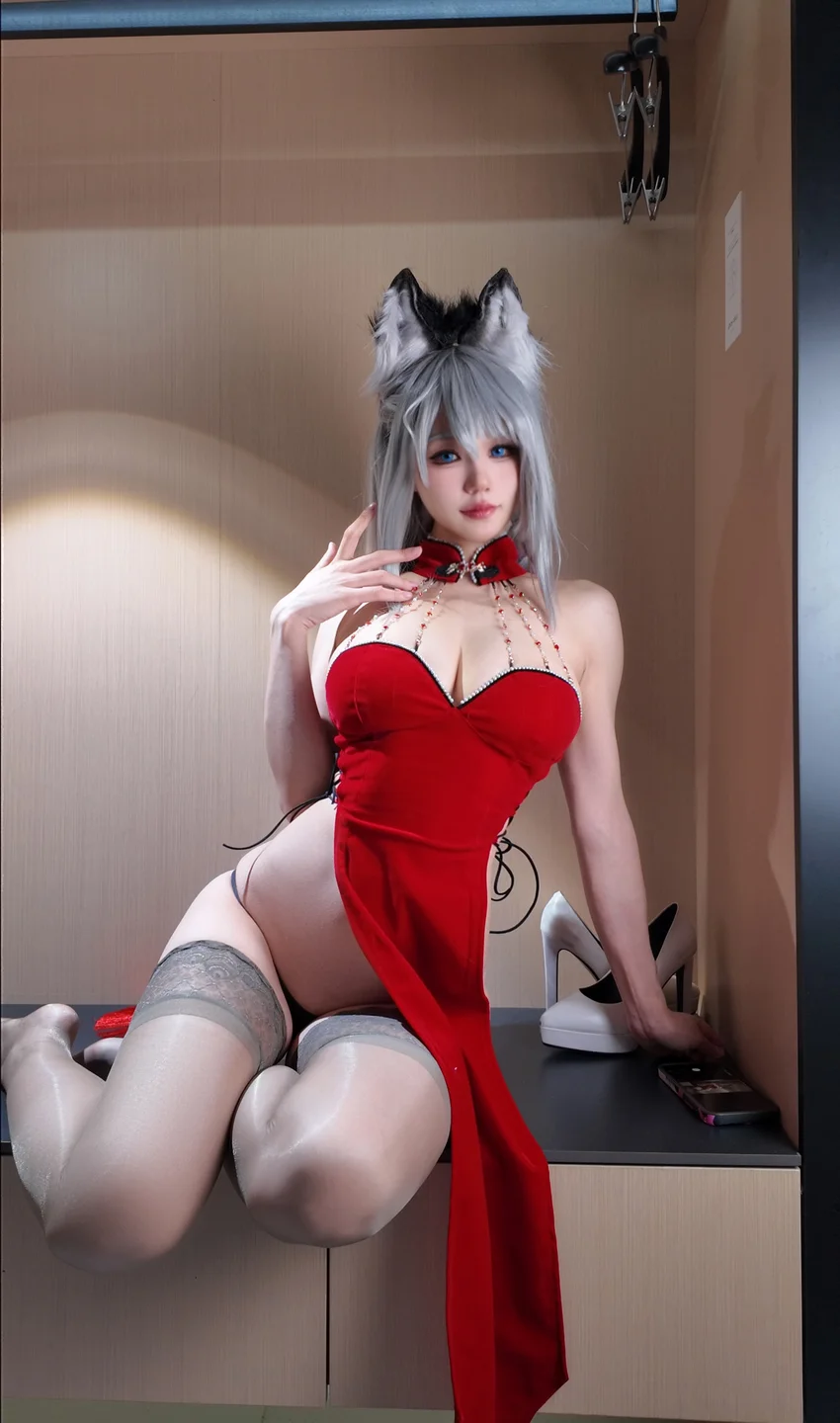 小仓千代w - 兽耳红丝绒旗袍 [44P-86MB] tg@simisebaisi 【丝足阁】006.webp